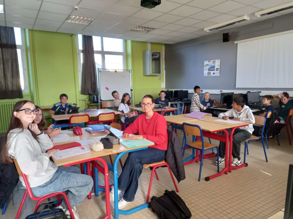 Élèves bénéficiant d'une séance d'aide aux devoirs encadrée